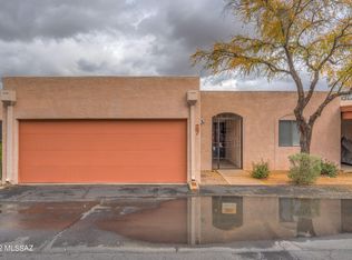 1949 N Swan Rd UNIT 27, Tucson, AZ 85712