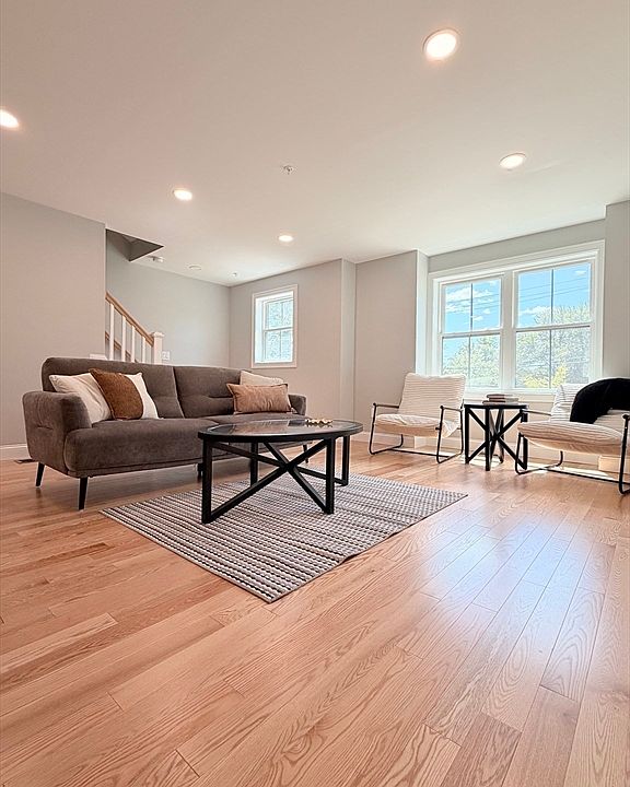 1st image of 9 Acton Rd #8