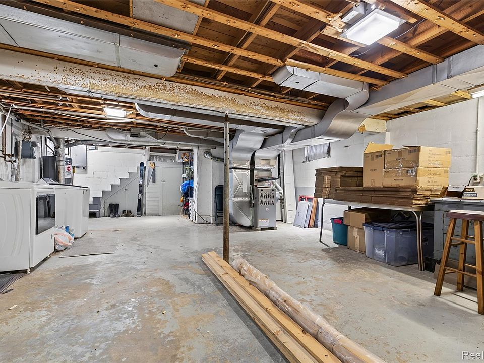 691 E Tennyson Ave, photo 27