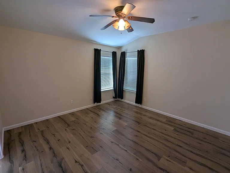 313 Tudor House Rd — Photo 7