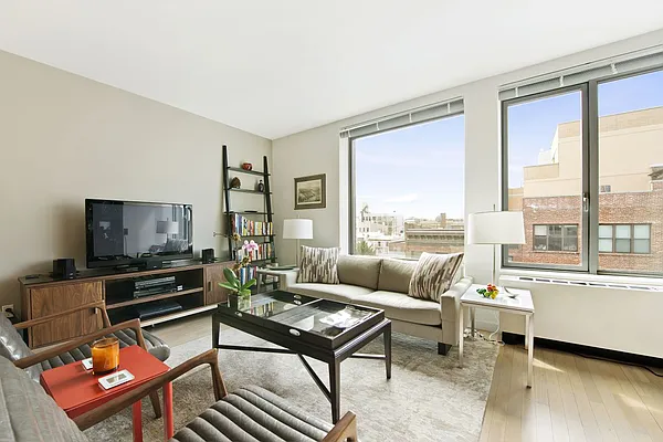 Sold by Compass | media 2