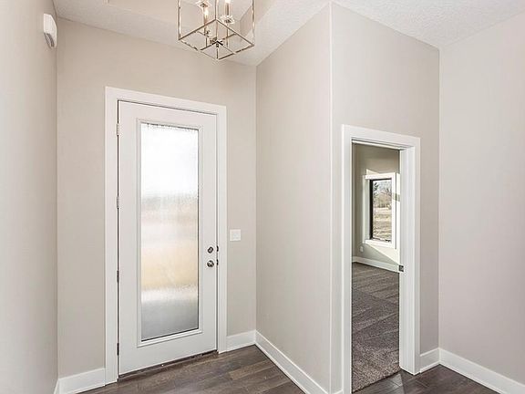 2nd image of 949 Somersby Ct
