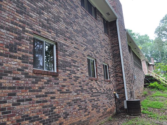 5th image of 4631 Shoreline Ln