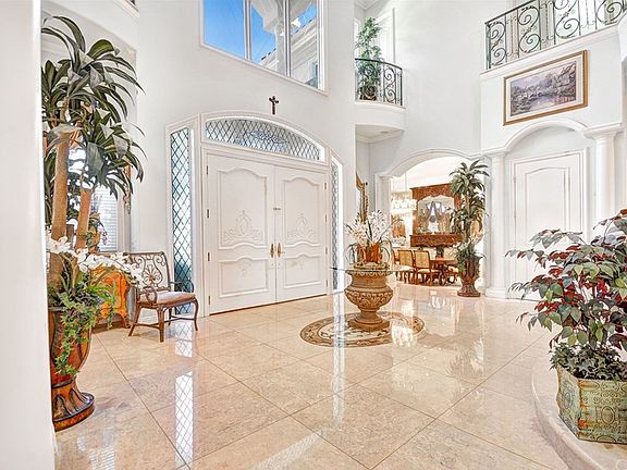 5th image of 16146 Aurora Crest Dr