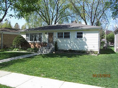 1st image of 307 E Brown St
