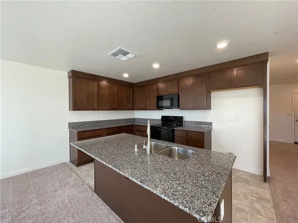 708 Stone Ridge East Ave, Merced, CA 95341