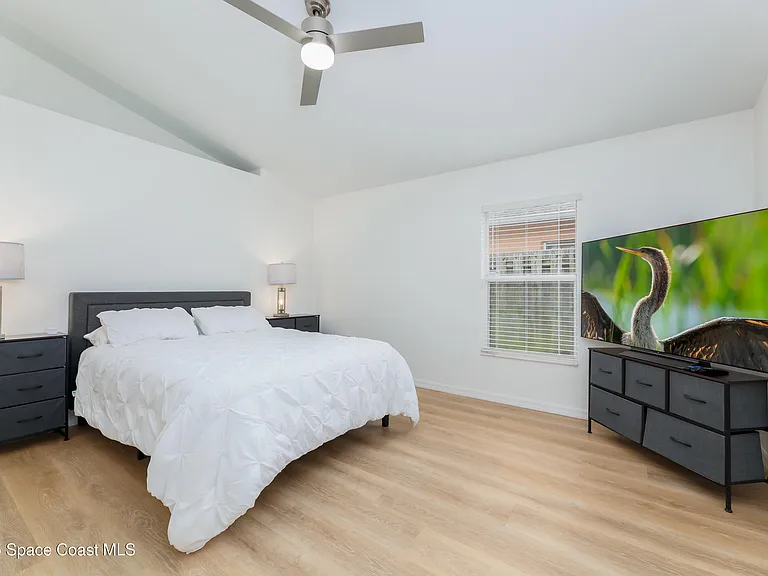 4540 Bellaluna Dr — Photo 20