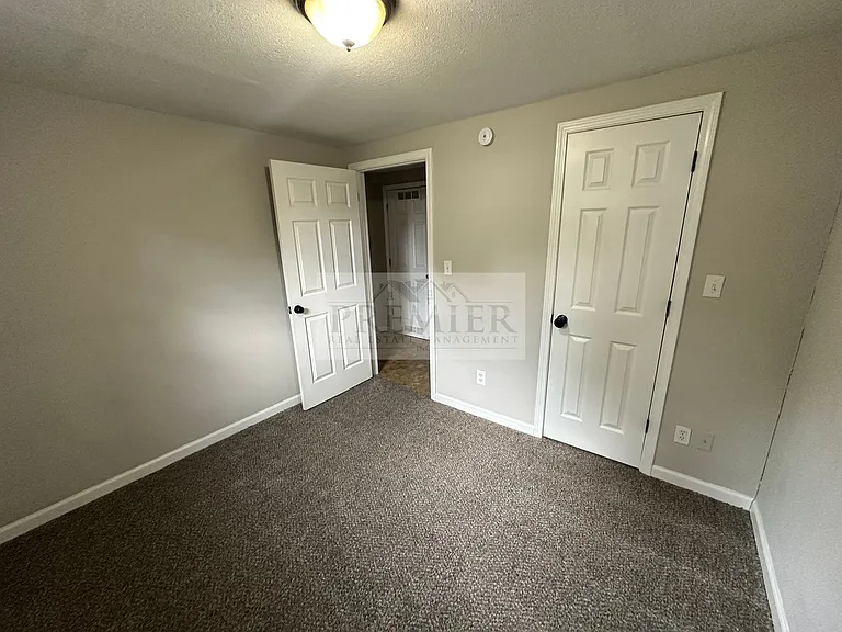 730 N Aztec Dr — Photo 16