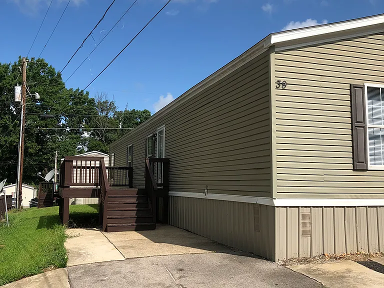 296 Tobacco Rd #39 — Photo 4