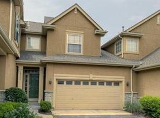16102 Linden St, Overland Park, KS 66085