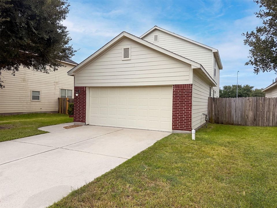 1st image of 15019 Silhouette Ridge Dr