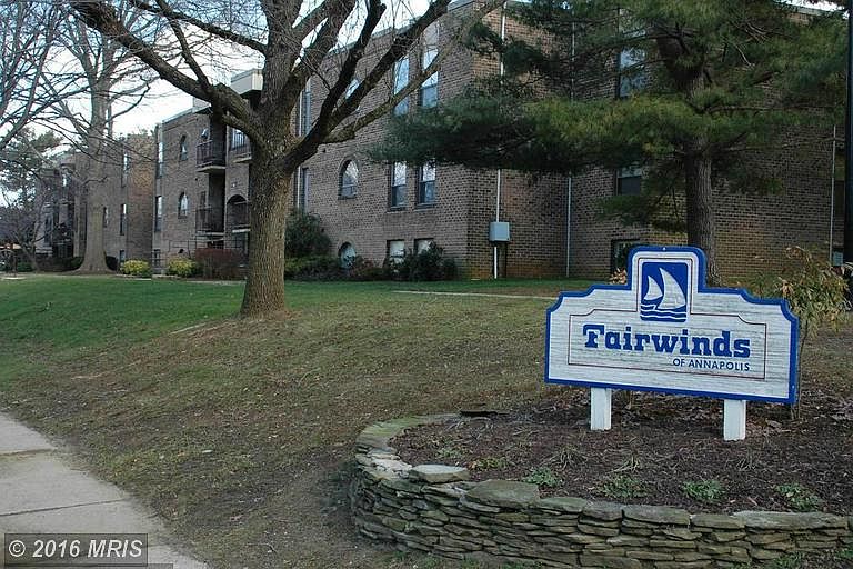 1st image of 213 Victor Pkwy #213A