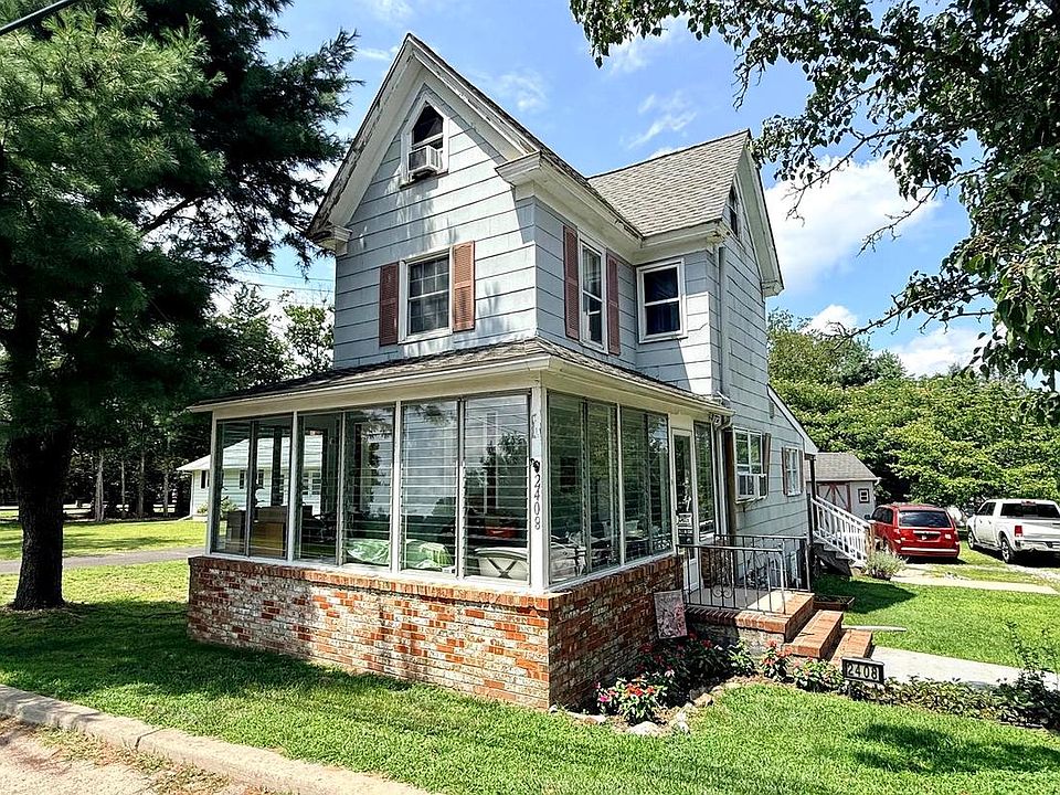 1st image of 2408 Newcombtown Rd