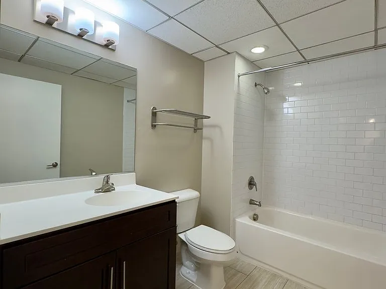 Charming 1 Bedroom/1 Bathroom Apartment Unit in Downtown Baltimore, MD! Unit 416 — Photo 95