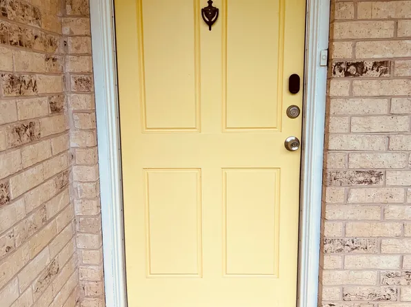 111 Sunnymeadow Dr, Durant, OK 74701