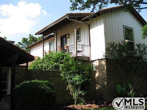 2nd image of 312 Forest Grove Dr