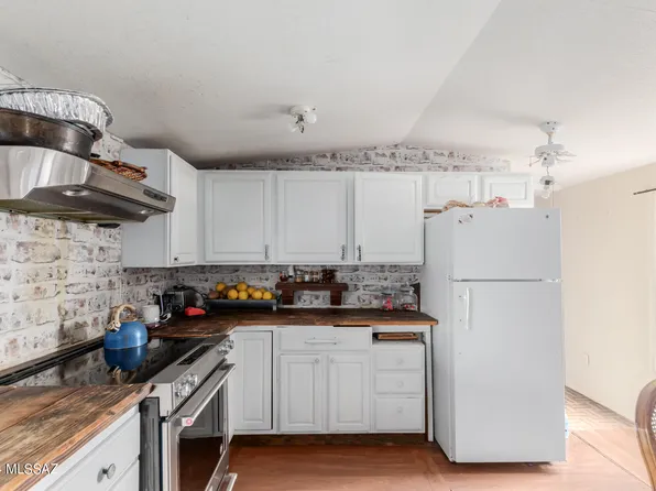 5811 S Hildreth Ave, Tucson, AZ 85746