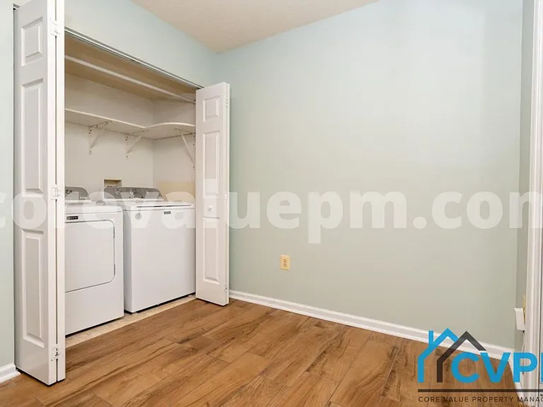 2336 Turnbridge Ct — Photo 7