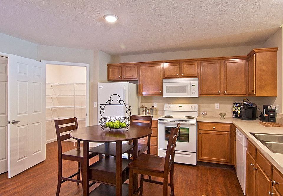 Spacious Kitchens with Breakfast Bar and Room for a Table