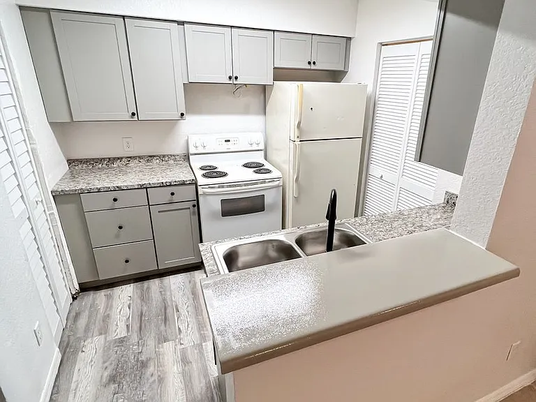 1023 S Hiawassee Rd #4013 — Photo 5