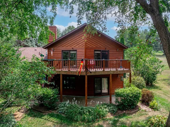 1975 Sunline Dr, Davis, IL 61019