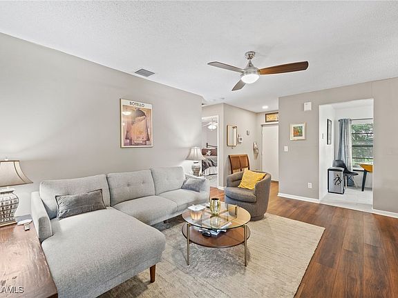 3rd image of 716 SE 12th Ct APT 29
