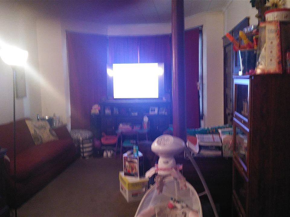 2nd image of 51 Cohoes Rd
