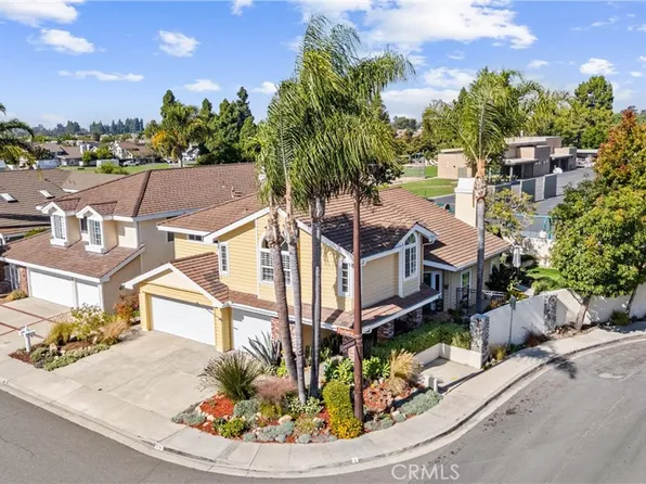 39 Foxboro, Irvine, CA 92614
