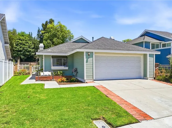 17 Jasmine Creek Ln, Laguna Hills, CA 92653