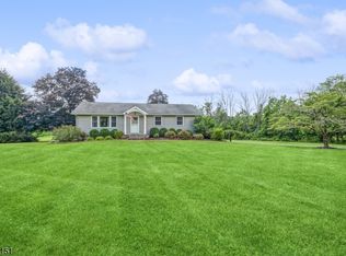 41 Rocktown Rd, Ringoes, NJ 08551