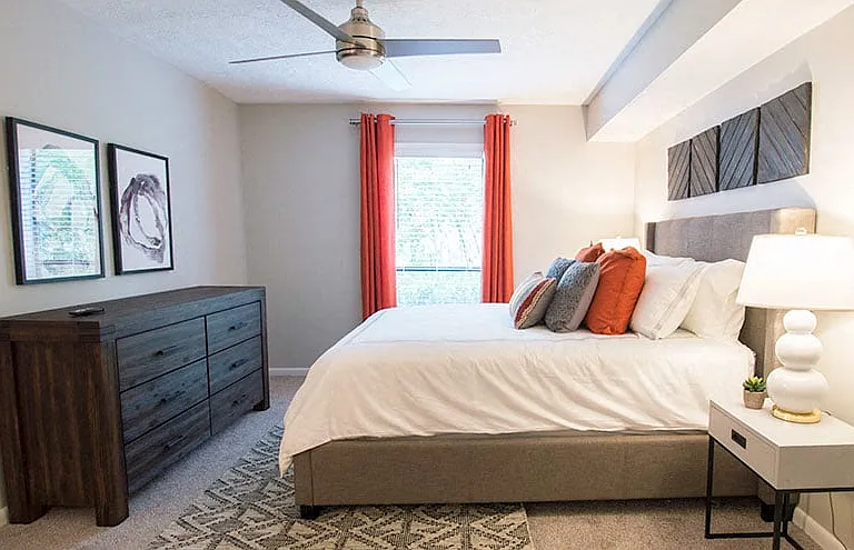 Rockledge Apartments — Photo 19