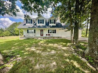 2400 Hardwood Rd, Marshfield, MO 65706