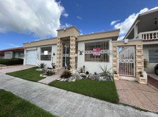E Nine Calle Santa Ana, Caguas, PR 00725