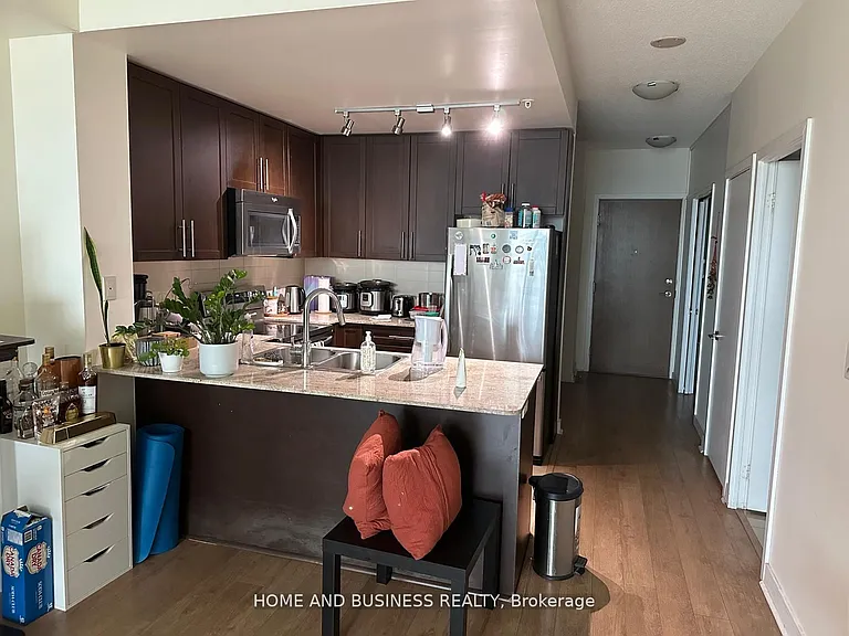 3985 Grand Park Dr #304 — Photo 8