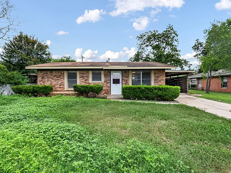 218 E Villaret Blvd — Photo 20