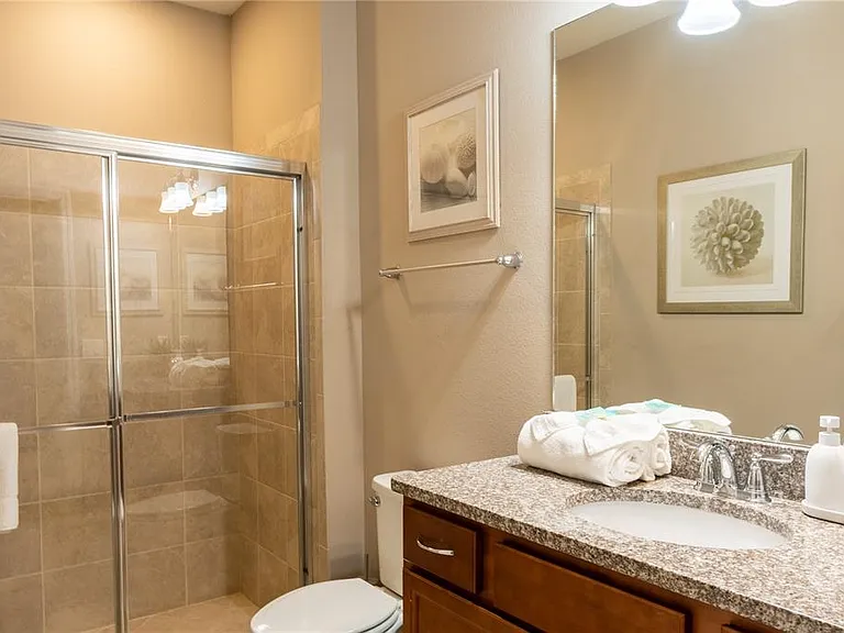 8894 Geneve Ct — Photo 9