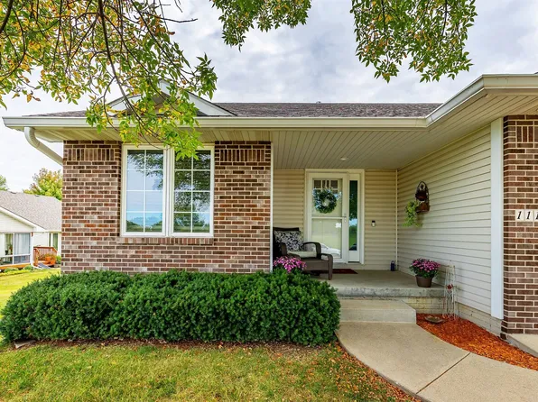 1119 Venbury Dr, Altoona, IA 50009