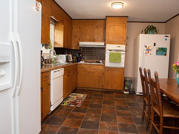 4th image of 1801 Durst Ave E