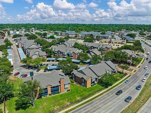4th image of 6047 S Hulen St #2-5944B