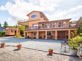6 E North Camano Dr, Camano Island, WA 98282