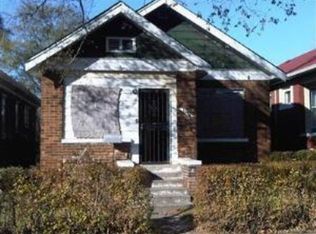 1176 Pierce St, Gary, IN 46407