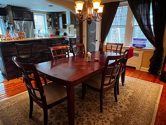 4th image of 5738 Woodbine Ave