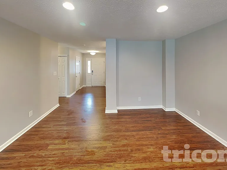 2522 Swan Sea Dr — Photo 3
