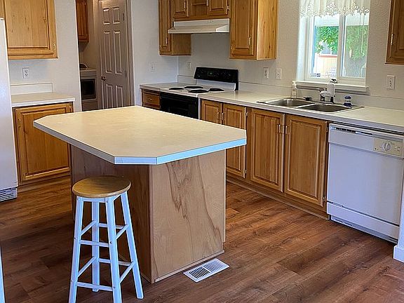 Kitchen with center island. 