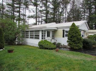 9 Forestdale Dr, Halifax, MA 02338