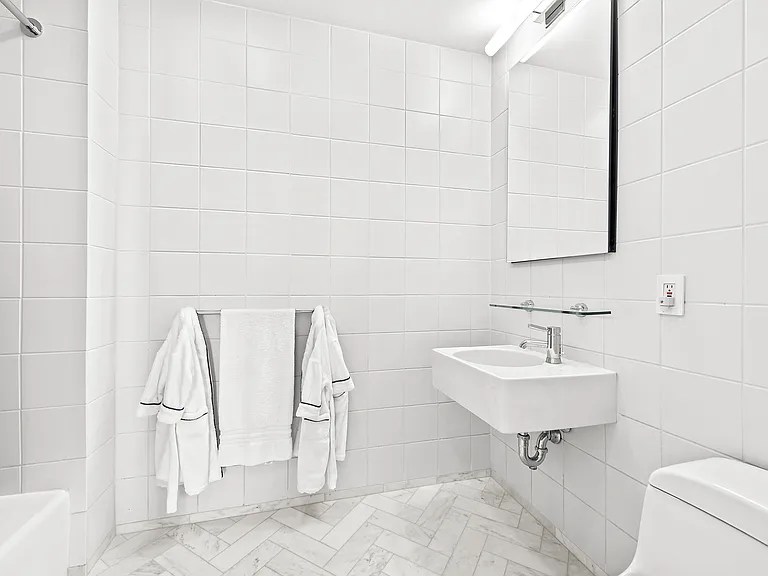 270 Broadway #16D — Photo 17