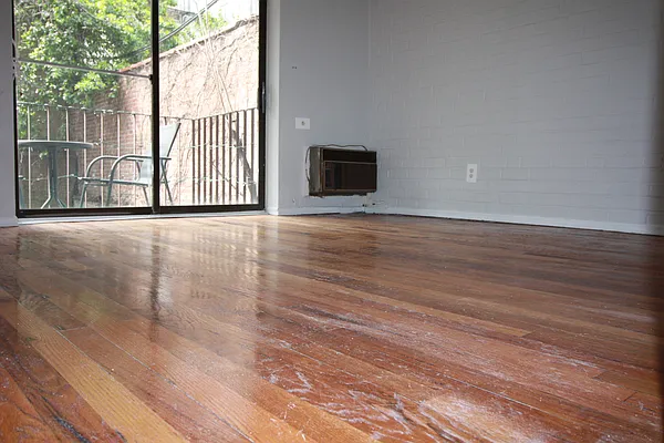 Rented by Mason Group LLC | media 15