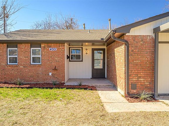 2nd image of 4001 SE 45th St