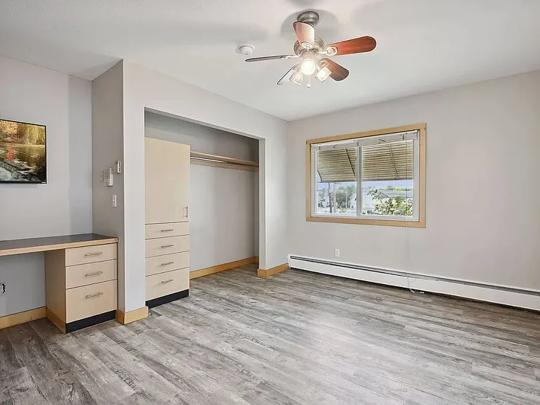 3140 Minnehaha Ave — Photo 5