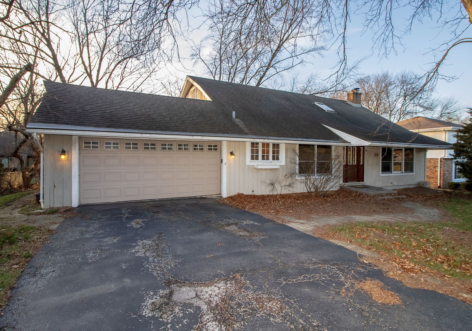 10S312 Hampshire Ln E, Willowbrook, IL 60527 Zillow